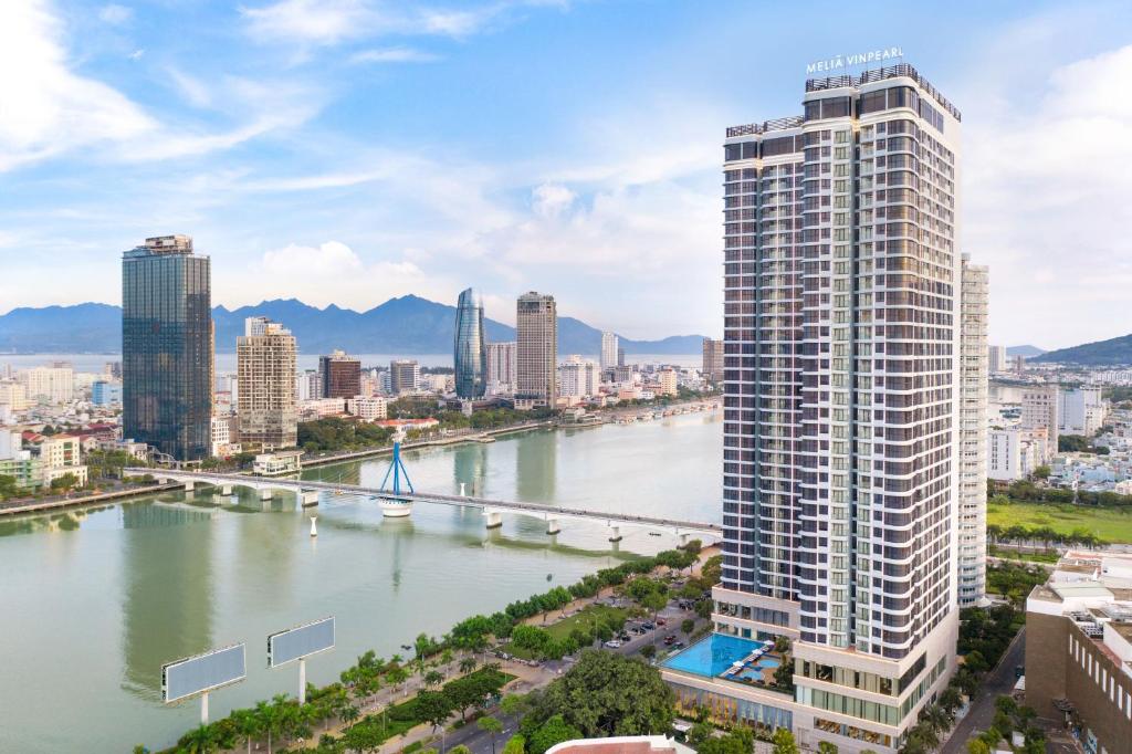 Meliá Vinpearl Đà Nẵng Riverfront