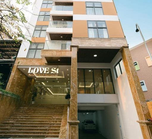 Love St Hà Nội Hotel